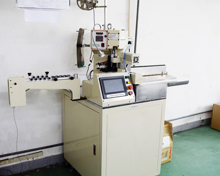 全自動(dòng)端子機(jī)